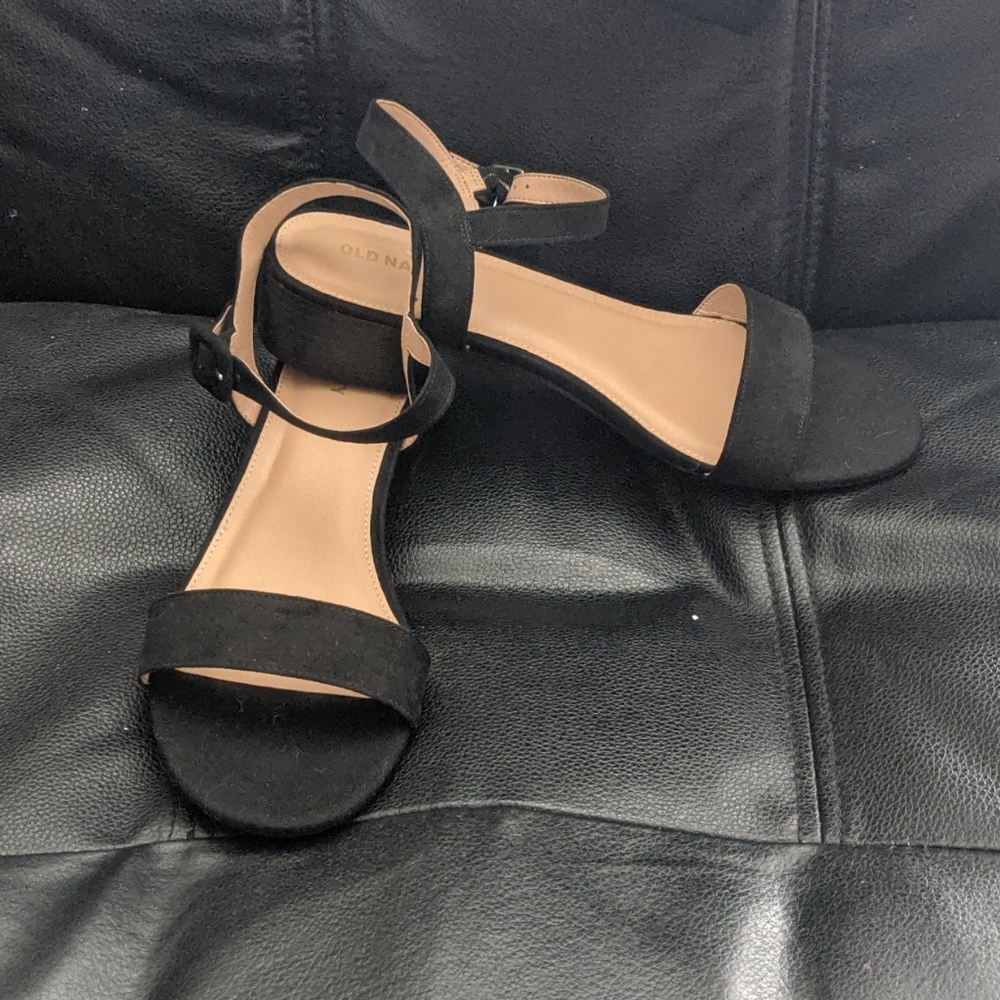 Faux-suede low heel sandal
